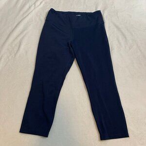 New Balance dark blue workout yoga pilates crossfit crop length leggings